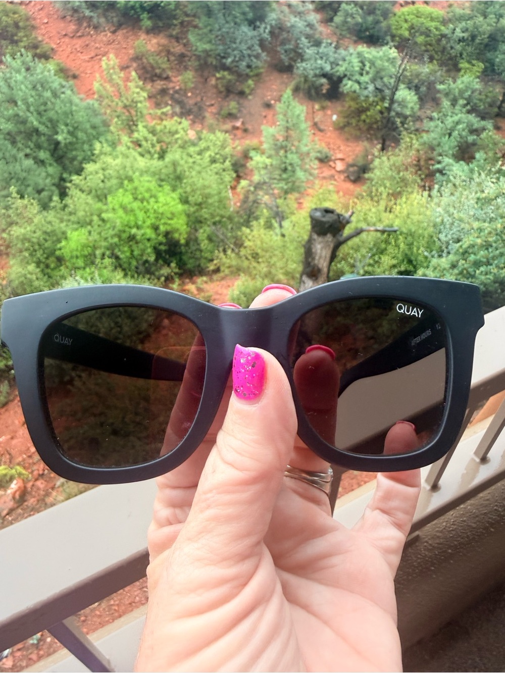 Quay Australia Black Oversized Cat-Eye Sunglasses